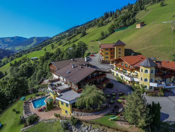 Wanderurlaub mit Bergbahn-Nutzung, Wellness & 5-Gang-Menü im Salzburger Land