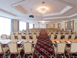 2 Tage Kurzurlaub mit Frühstück im Leonardo Hotel Munich Arabellapark