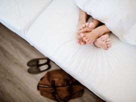 4 zu 3 = 1 Nacht eingeladen