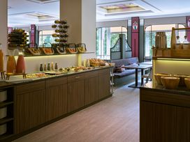 2 Tage Kurzurlaub mit Frühstück im Leonardo Hotel Munich Arabellapark
