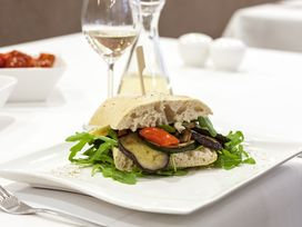 7 Tage im NH Hamburg Altona mit Frühstück