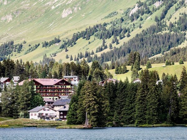 8 Tage Auszeit im schönen Hotel Waldhaus Am See in Valbella, Graubünden inkl. Halbpension