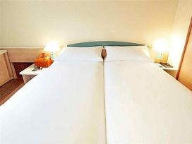 2 Tage im Hotel ibis Hamburg St Pauli Messe