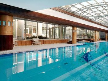 6 Tage im Radisson Blu Park Hotel mit Frühstück