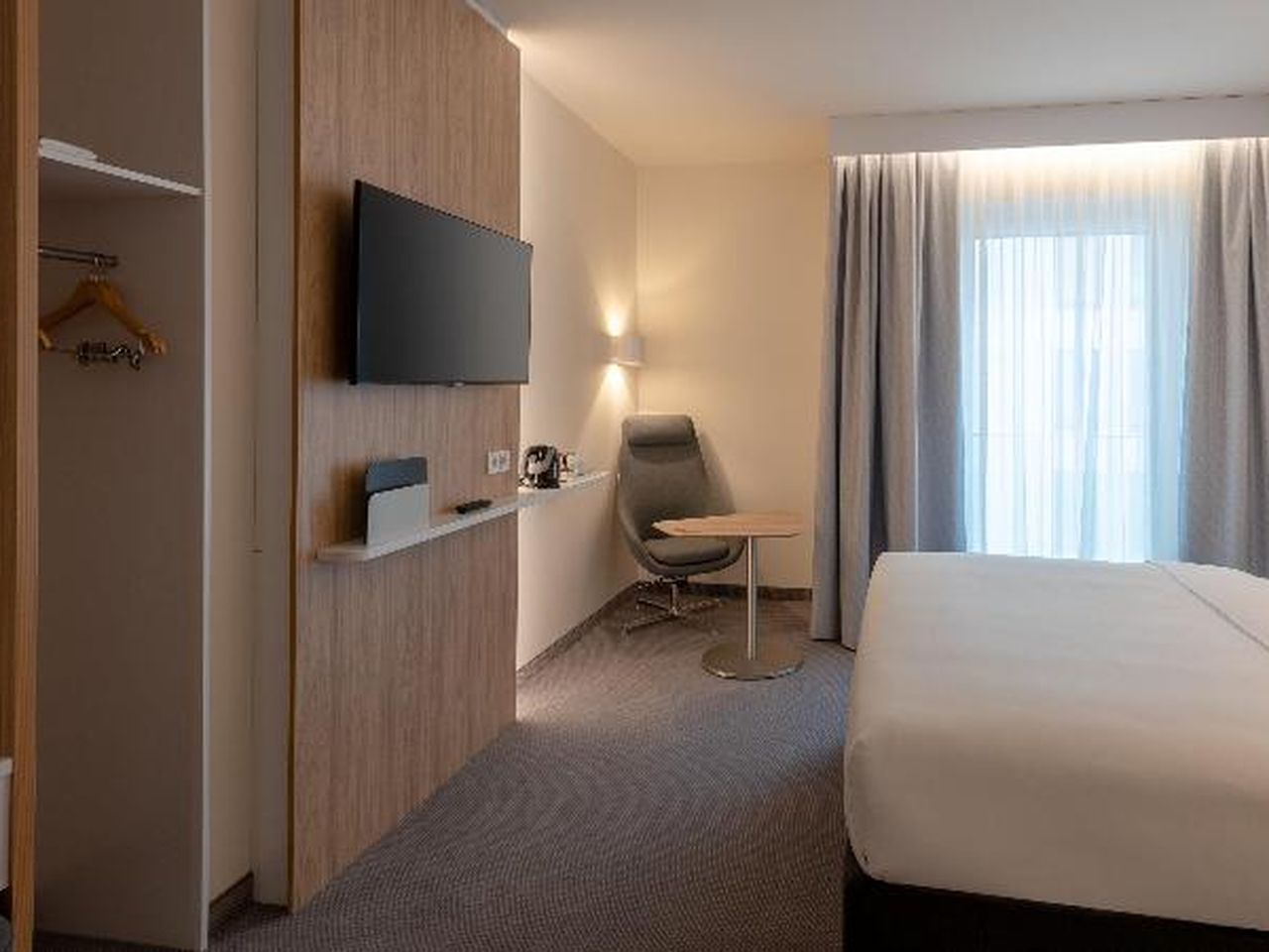 2 Tage mit Frühstück im Holiday Inn Express Munich