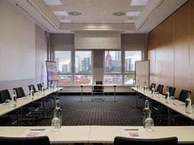 2 Tage mit Frühstück im Flemings Hotel Frankfurt