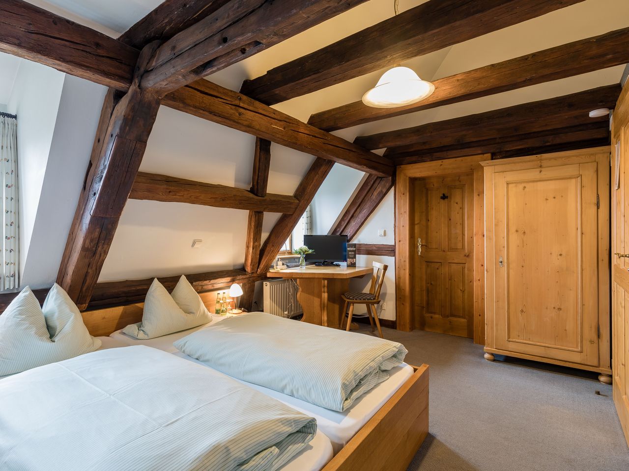 Standard-Doppelzimmer