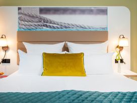 2 Tage mit Frühstück im Leonardo Hotel Hamburg Altona