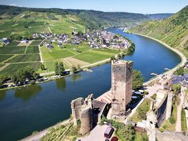 SILVESTER AN DER MOSEL