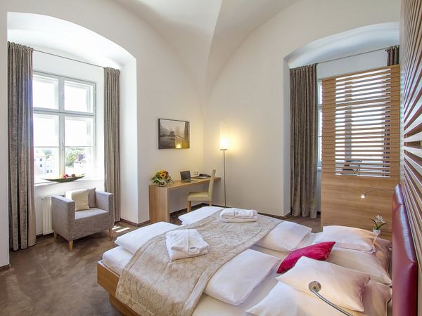 4 Tage Wien mit Frühstück im Altes Kloster Hotel in Hainburg an der Donau, Niederösterreich inkl. Frühstück