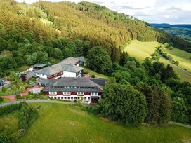 Kurze Massage-Auszeit im Panorama Hotel inkl. HP Plus