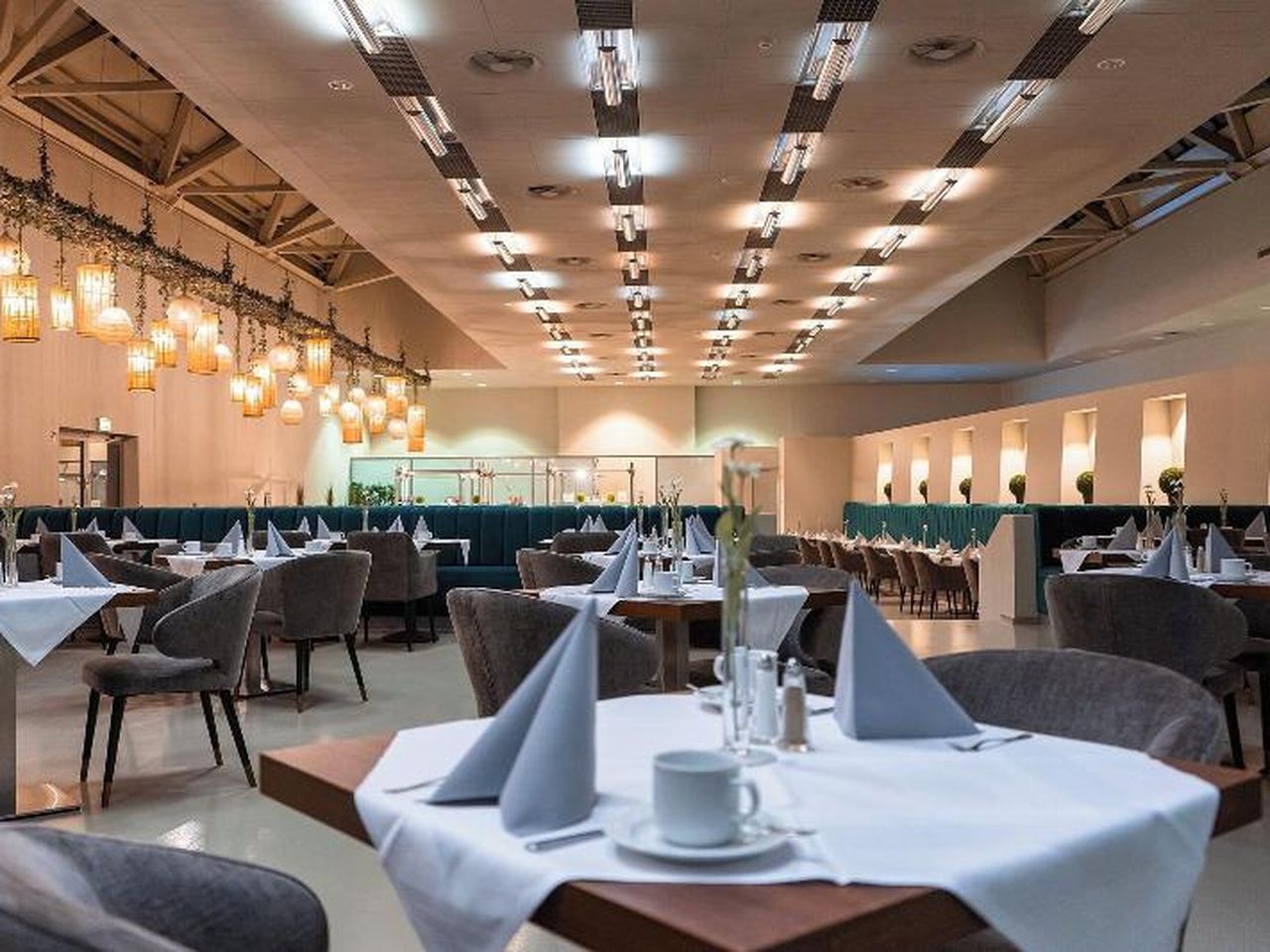 Auszeit 2 Tage im Eventhotel Pyramide