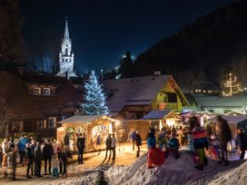 Adventzauber im Alpendorf