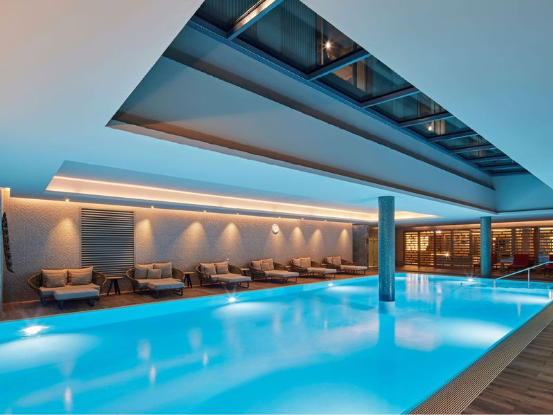 Recharge in Berlin-Mitte - 2 Nächte mit Hamam-Anwendung, Innenpool & Spa