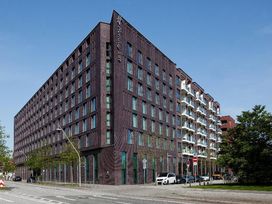 2 Tage im Holiday Inn Hamburg-HafenCity 