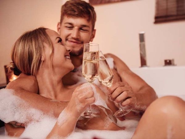 3 Tage Ein Wochenende für Liebe & Vertrauen in Lübeck, Schleswig-Holstein inkl. Frühstück