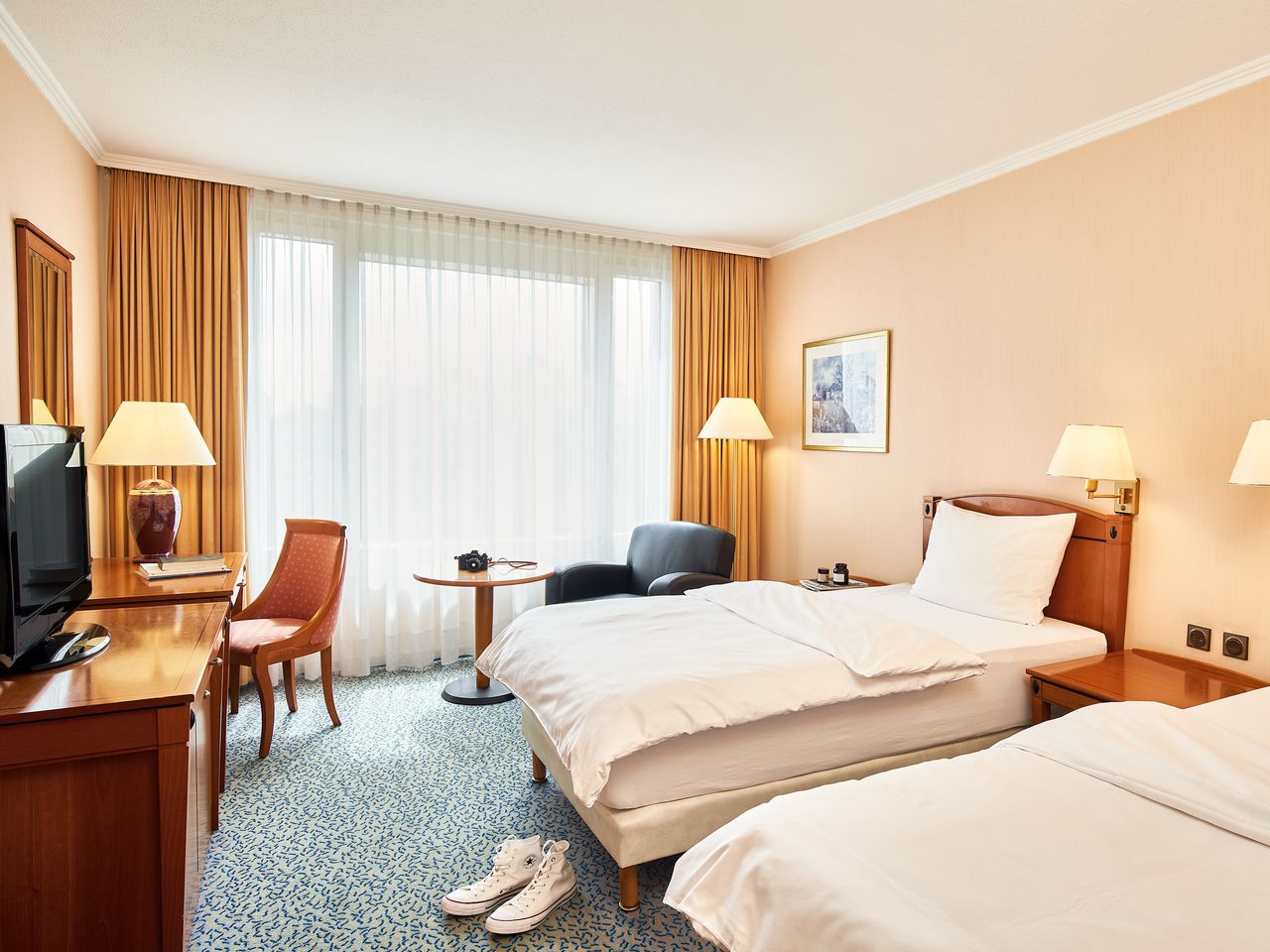 Doppelzimmer zur Einzelnutzung mit Gartenblick