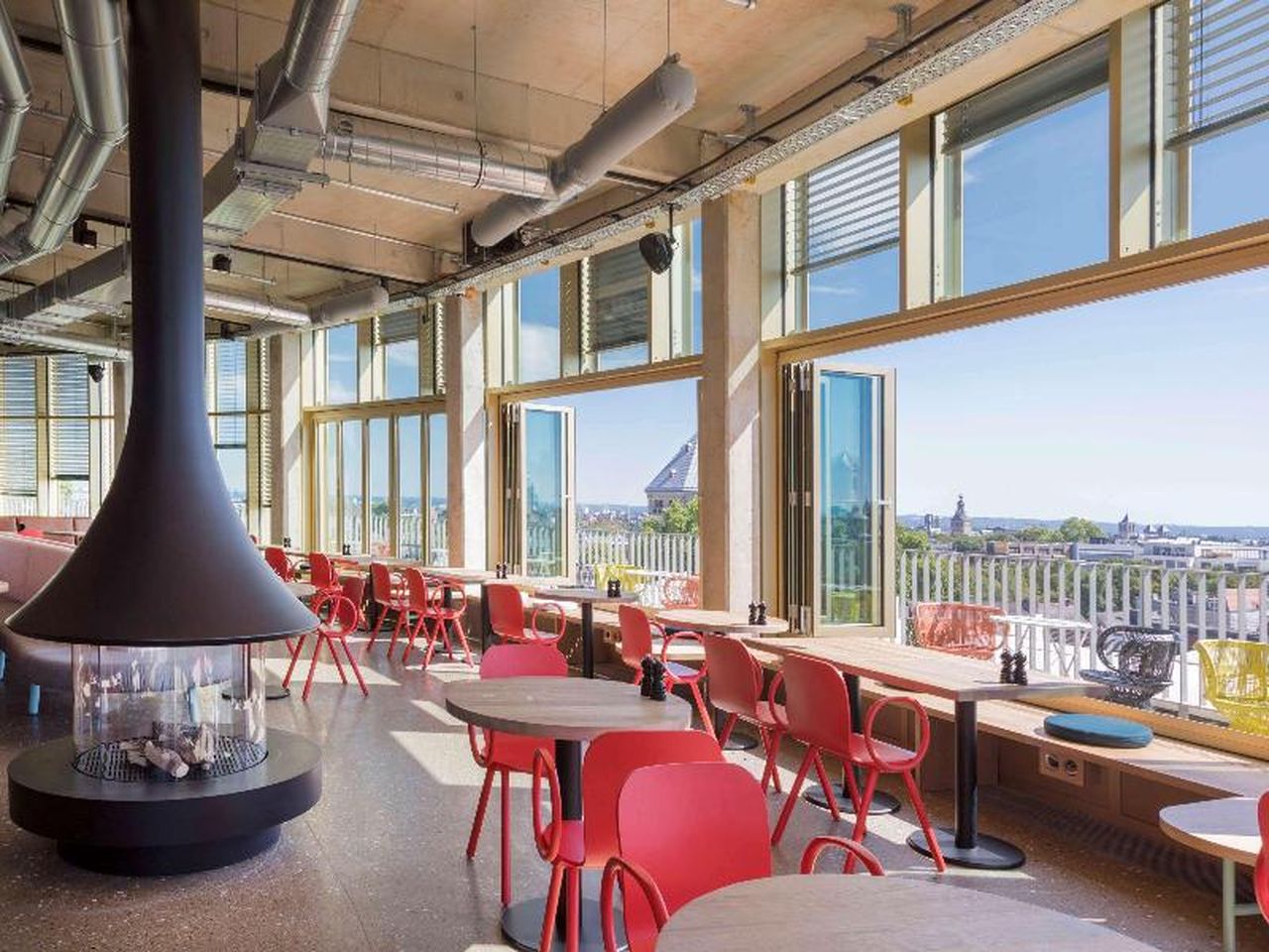 2 Tage im stylischen 25hours Hotel The Circle in Köln