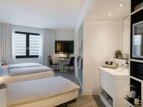 Dreibettzimmer