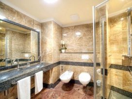 9 Tage Entspannung im Grand Hotel an der Lahn