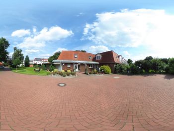Bild 19 von 27