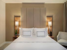 4 Tage Kurzurlaub mit Frühstück im Melia Düsseldorf