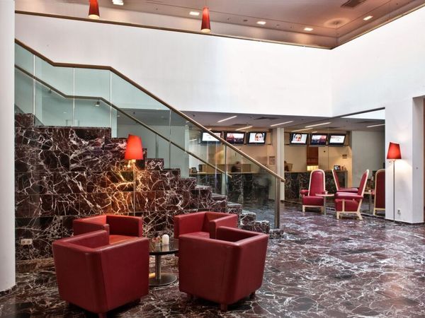 Hamburg entdecken: 8 Tage im Arcotel Rubin Hamburg