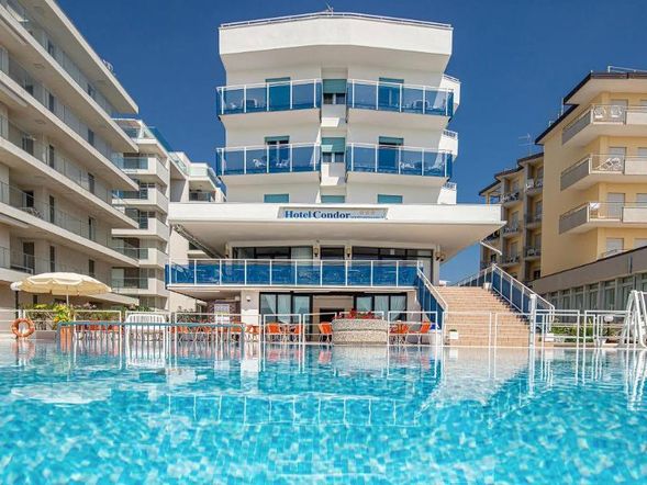 Hotel Condor