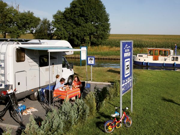 Marina Niderviller:3 Tage Floating Apartment im Elsaß, Grand Est