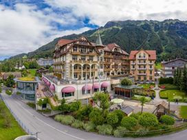 Auszeit- 3 Tage im Arenas Resort Victoria-Lauberhorn