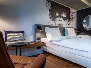 9 Tage im Radisson Blu Hotel Cologne 