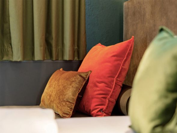 rugs HOTEL Augsburg City Trademark Collection by Wydham
