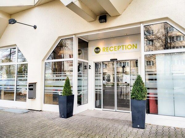 8 Tage Düsseldorf entdecken mit B&B Hotel Düsseldorf-Hbf