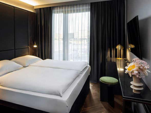 Hotel ROMY by AMANO