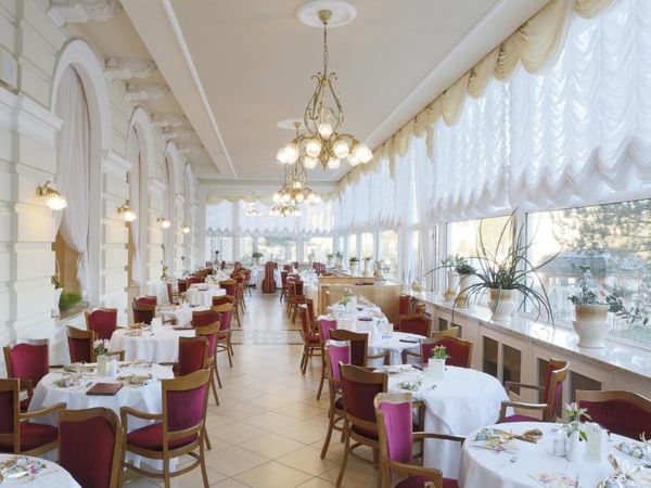 4 Tage Auszeit wie im Märchen: Karlsbad und Wellness in Karlsbad (Karlovy Vary), Karlsbad (Karlovarský kraj) Halbpension