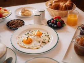 Salzburg Stadt und Land - Auszeit mit Yoga & Infinity Pool