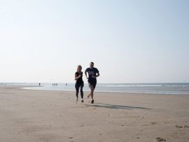 7 Nordsee-Tage im Leonardo Hotel IJmuiden mit Frühstück