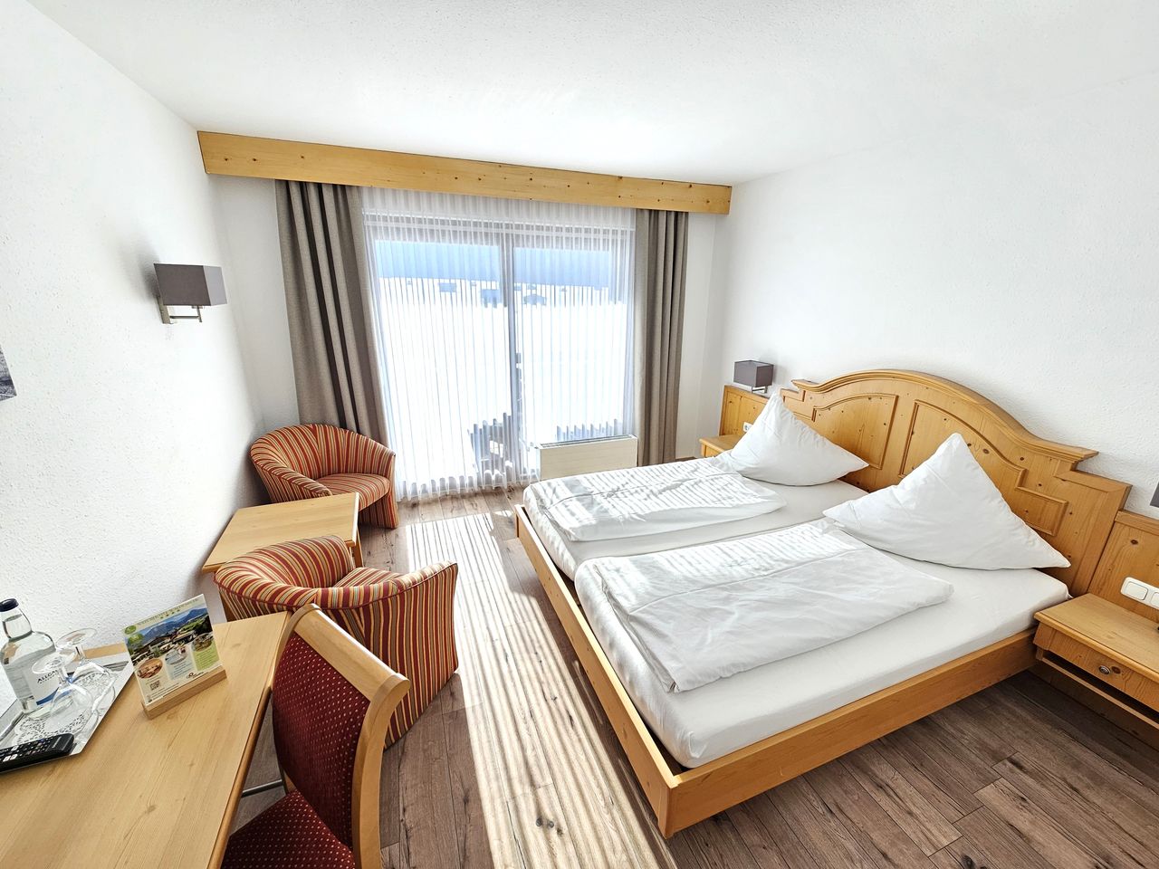 Doppelzimmer mit Balkon