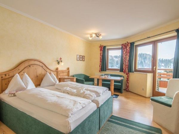 4 Tage Winterstart in der Steiermark: Massage, SPA & HP+ in Turracher Höhe inkl. Halbpension Plus