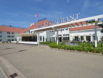 Bild 44 von 100
