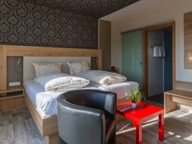 Feierabend-Flucht: Genussvolle Nacht in Levern Do-Fr