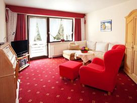 2 Tage Kurzurlaub mit Frühstück im Haus Tonburg - RoLigio-Campus