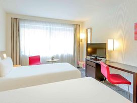 2 Tage mit Frühstück im Hotel Novotel Aachen City