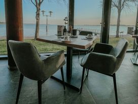 Romantikzauber an der Ostsee inkl. Menü & Kinobesuch