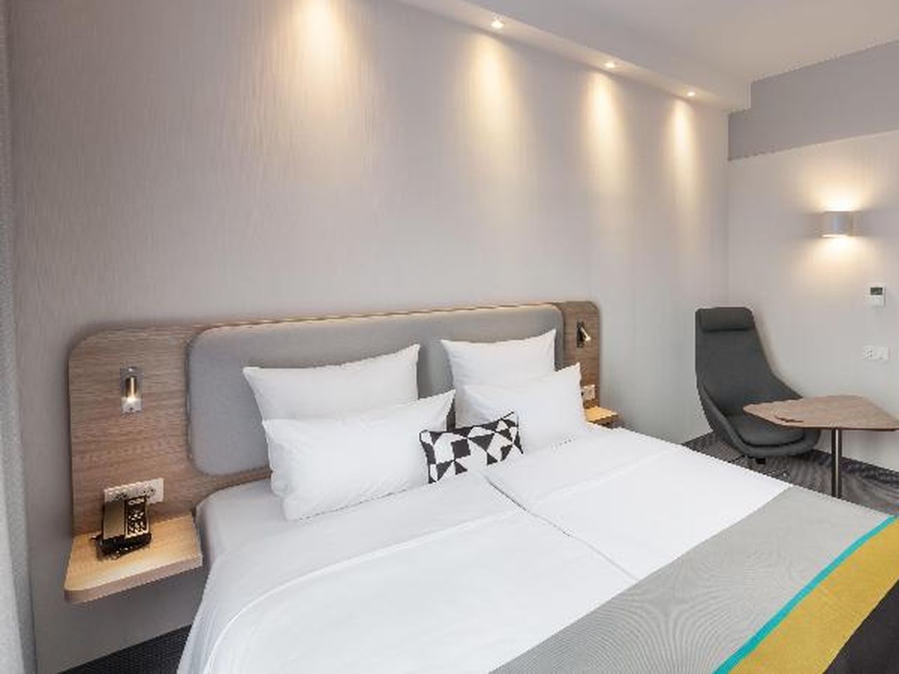2 Tage mit Frühstück im Holiday Inn Express Munich