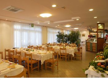 Entspannendes Ambiente - 4 Tage in Lignano Pineta