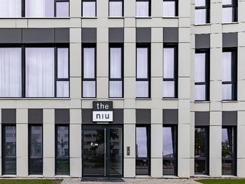 2 Tage Kurzurlaub mit Frühstück im Holiday Inn - the niu, Pax Berlin Airport by IHG