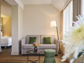 4 Tage mit Frühstück im NH Düsseldorf Königsallee