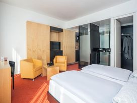 2 Tage im INNSIDE by Melia Düsseldorf Seestern