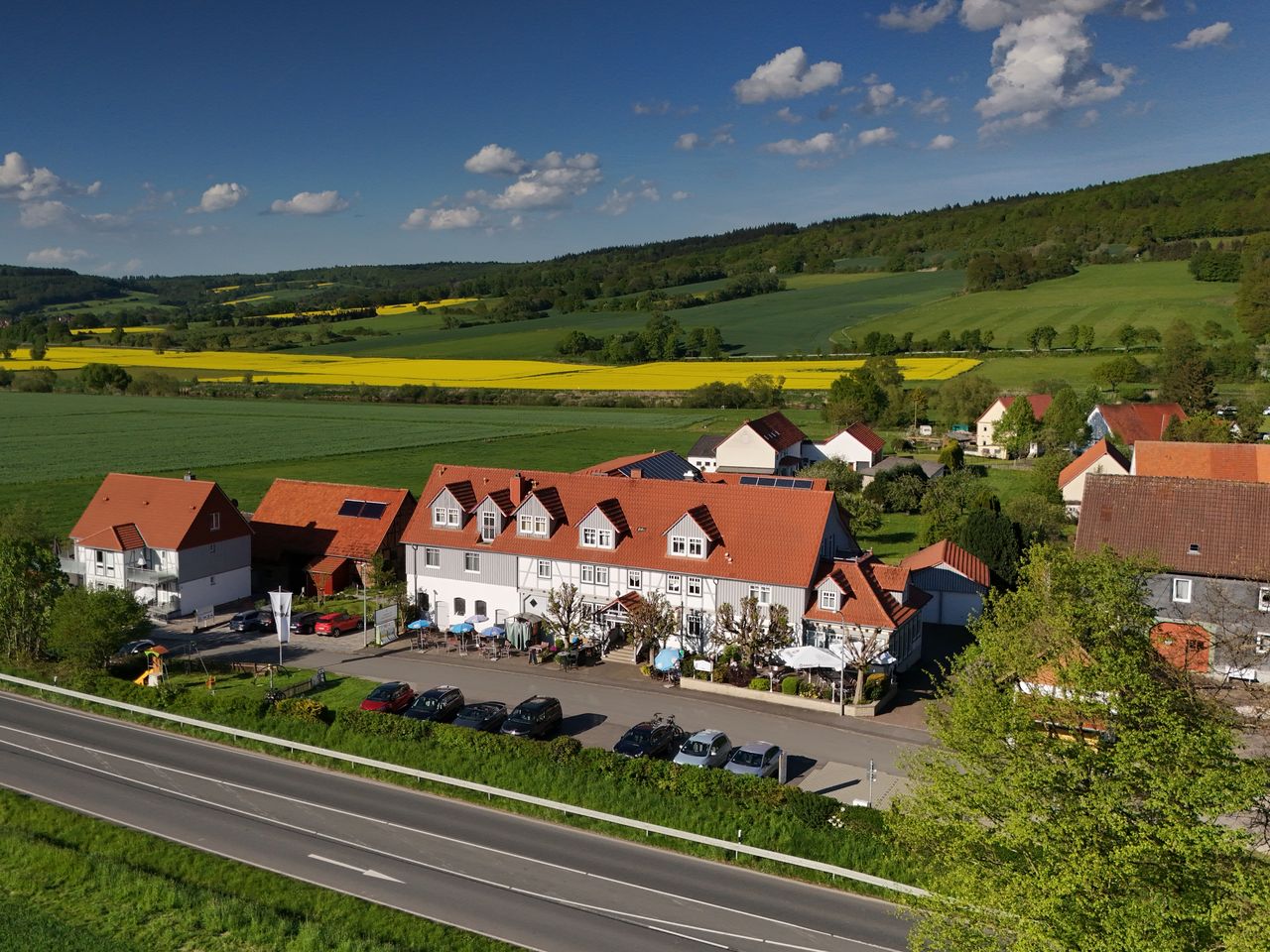 4 Tage E-Auto-Urlaub in Wesertal mit Sauna & Essen